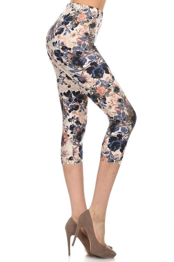 Multi-color Print, Cropped Capri Leggings In A Fitted Style With A Banded High Waist - Spicy and Sexy