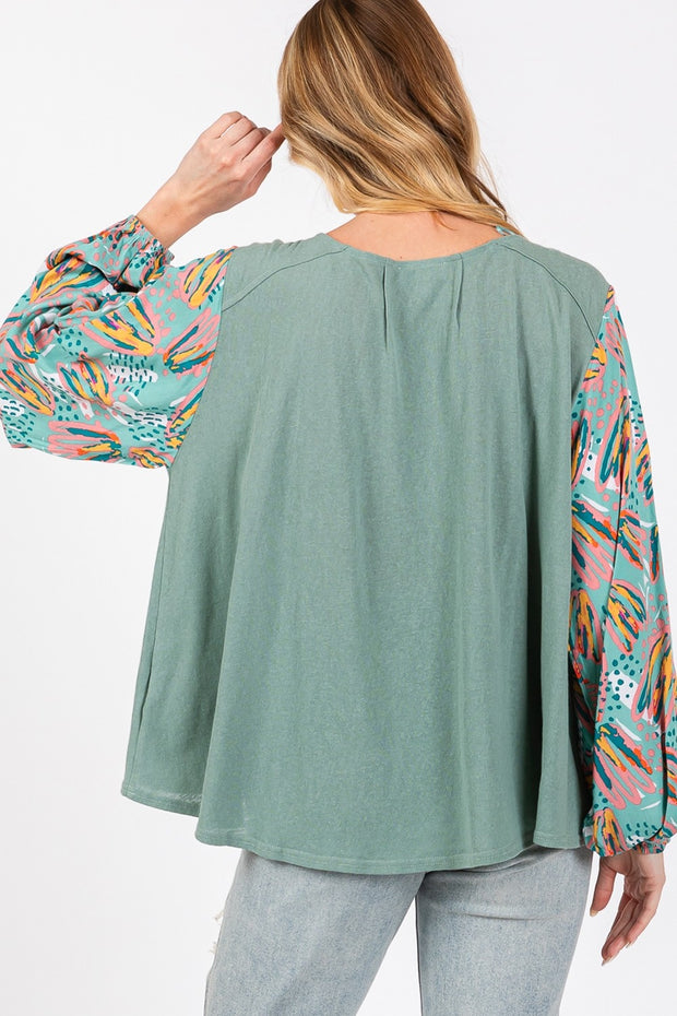 SAGE + FIG Ruched Round Neck Printed Bubble Sleeve Top