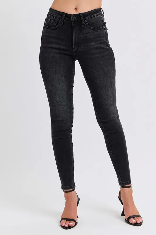 Judy Blue Full Size Midi Rise Tummy Control Skinny Jeans Plus Size