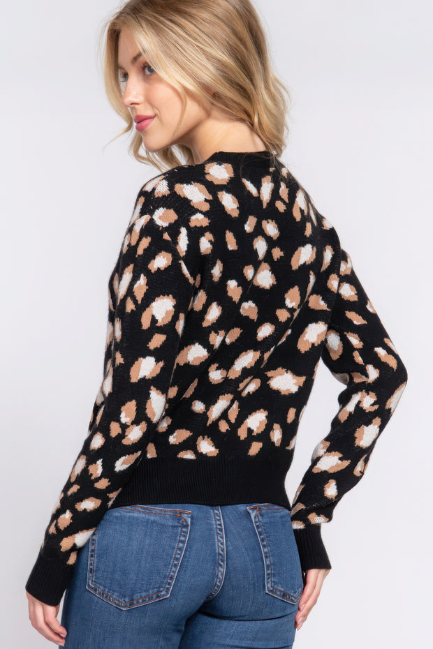 Long Sleeve Animal Jacquard Sweater