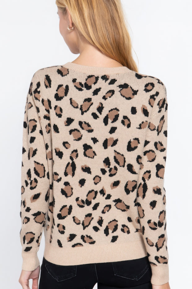 Long Sleeve Animal Jacquard Sweater