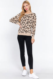 Long Sleeve Animal Jacquard Sweater