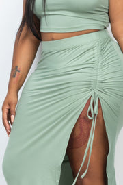 Plus Size Cami Crop Top & Ruched Side Split Hem Midi Skirt Set