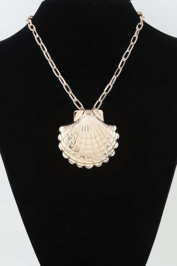 Seashell Statement Chain Necklace