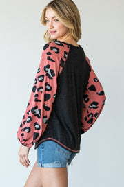 Round Neckline And Animal Print Color Block Top - Spicy and Sexy